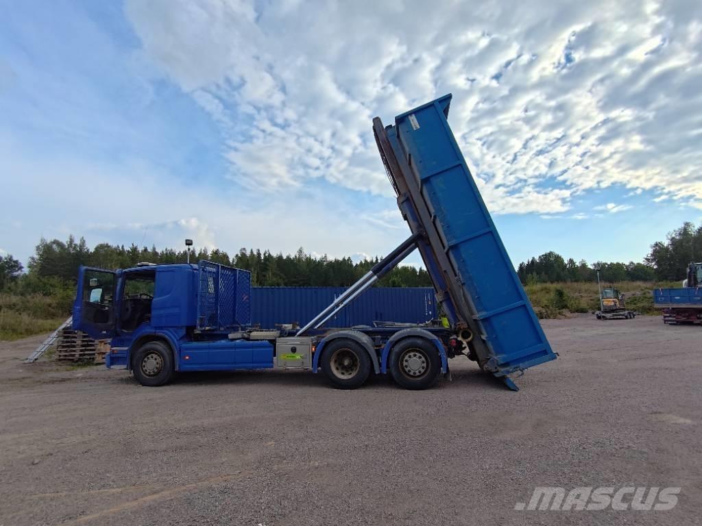 Scania P 400 Hook lift trucks