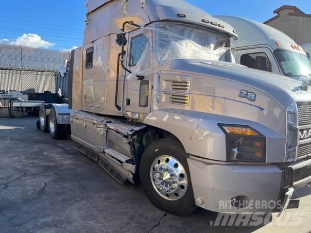 Mack Anthem Prime Movers
