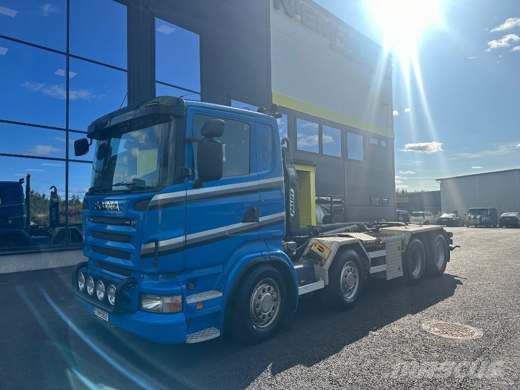 Scania R420 8X4/4 Hook lift trucks