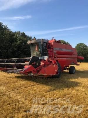 Massey Ferguson 36 Combine harvesters