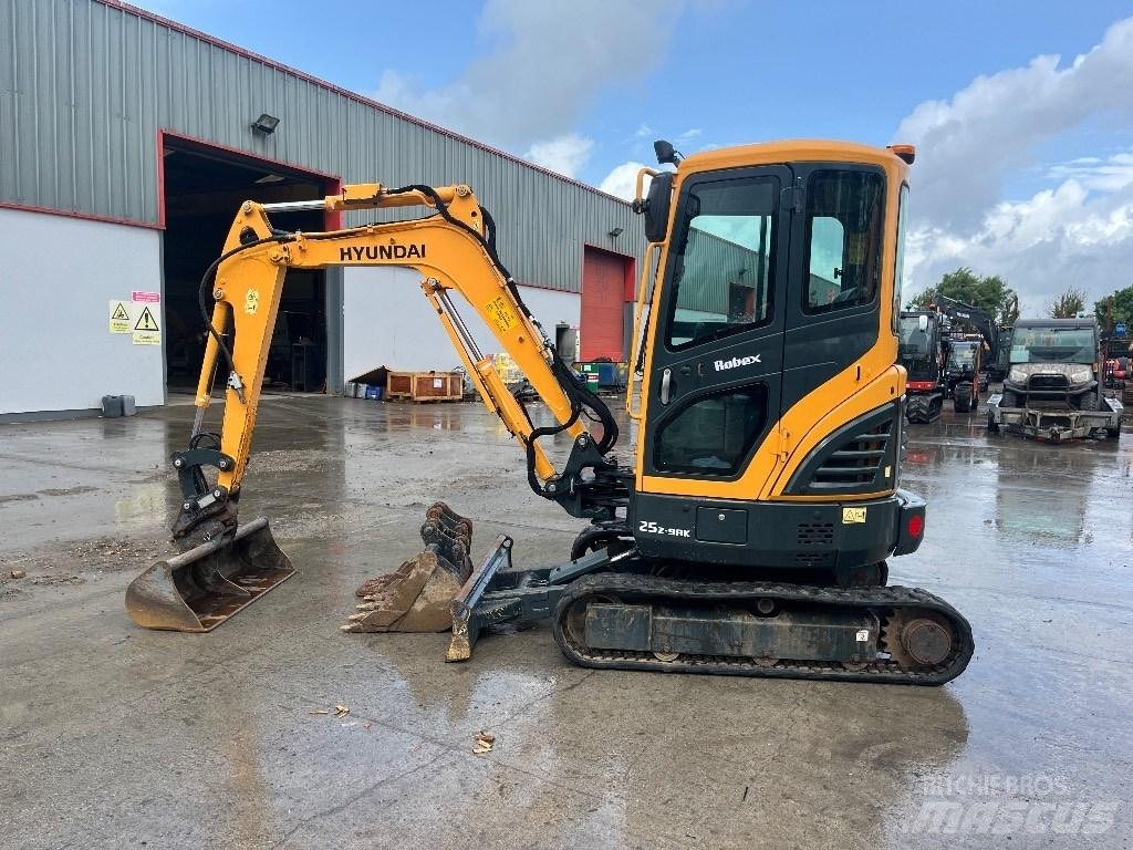 Hyundai R25Z-9 AK Mini excavators < 7t (Mini diggers)