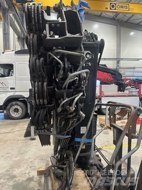 Hiab 166 E-5 Hipro Loader cranes