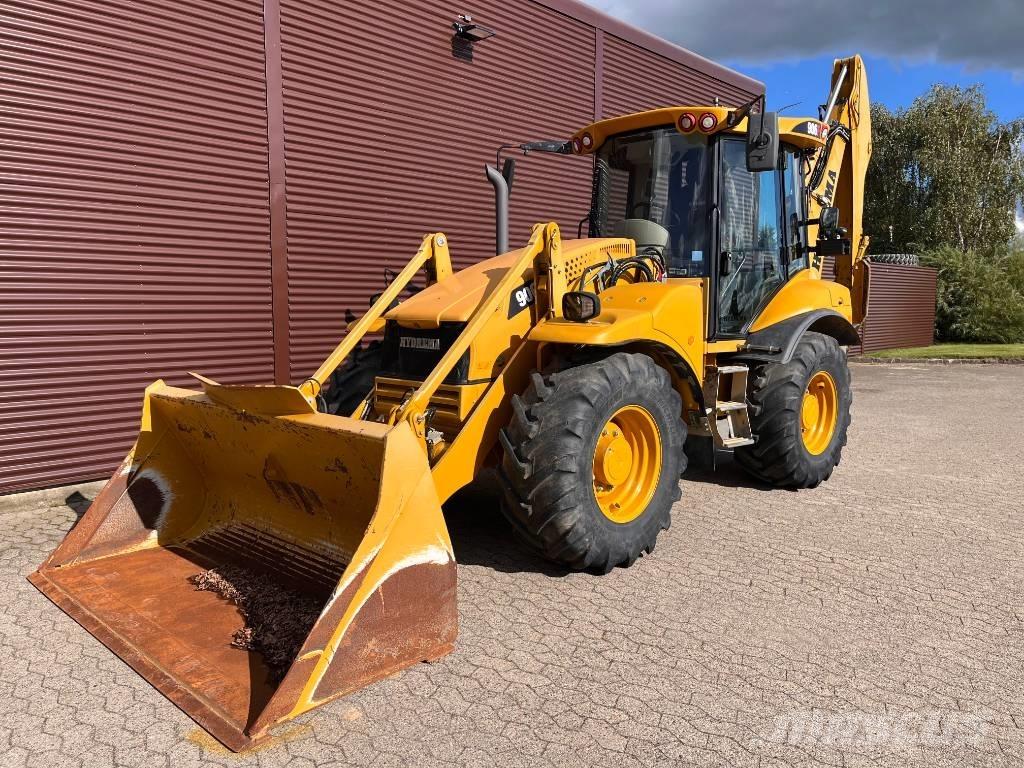 Hydrema 906F Backhoe