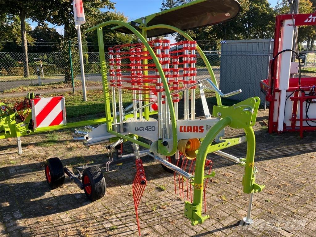 CLAAS Liner 420 Swathers
