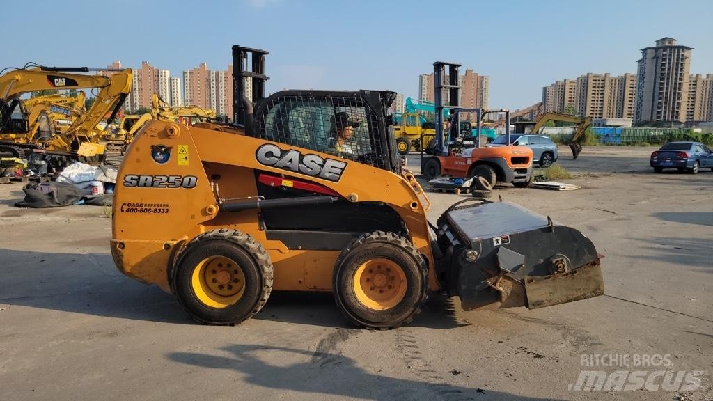 CASE SR 250 Skid steer loaders