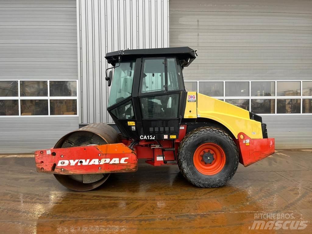 Dynapac CA152D Single drum rollers