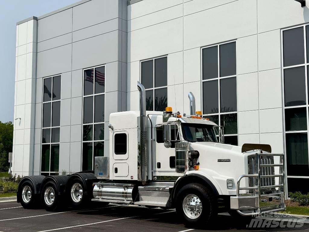 Kenworth T800 Prime Movers
