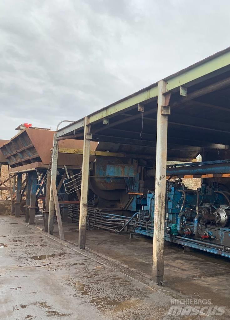 Taurus TS852 Industrial balers