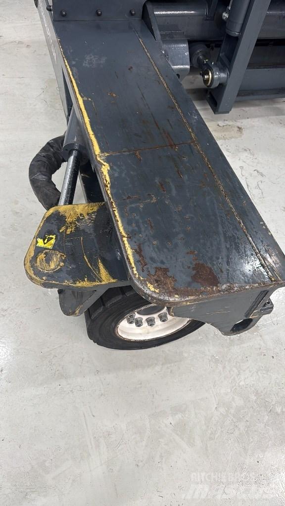 Combilift C 4000 Side loader