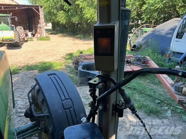 John Deere 8200 Tractors