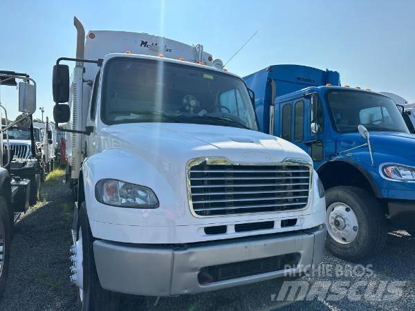 Freightliner M2 Waste trucks