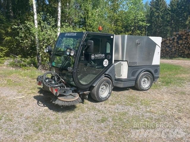 Nilfisk CR 3500 Sweepers