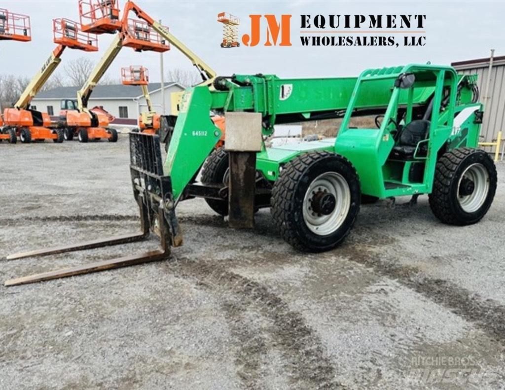 SkyTrak 10054 Telescopic handlers