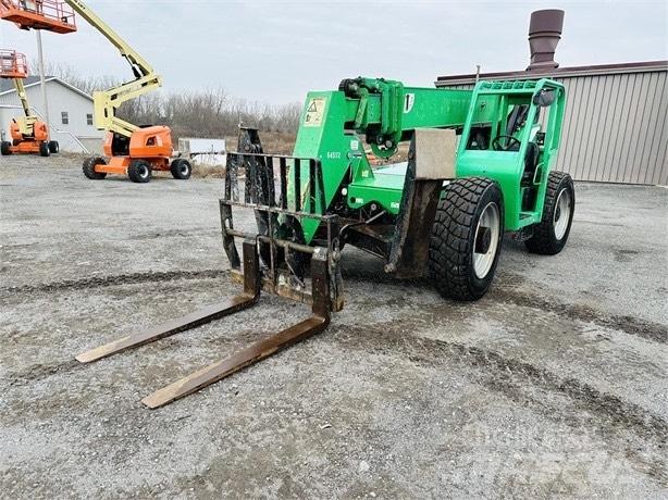 SkyTrak 10054 Telescopic handlers