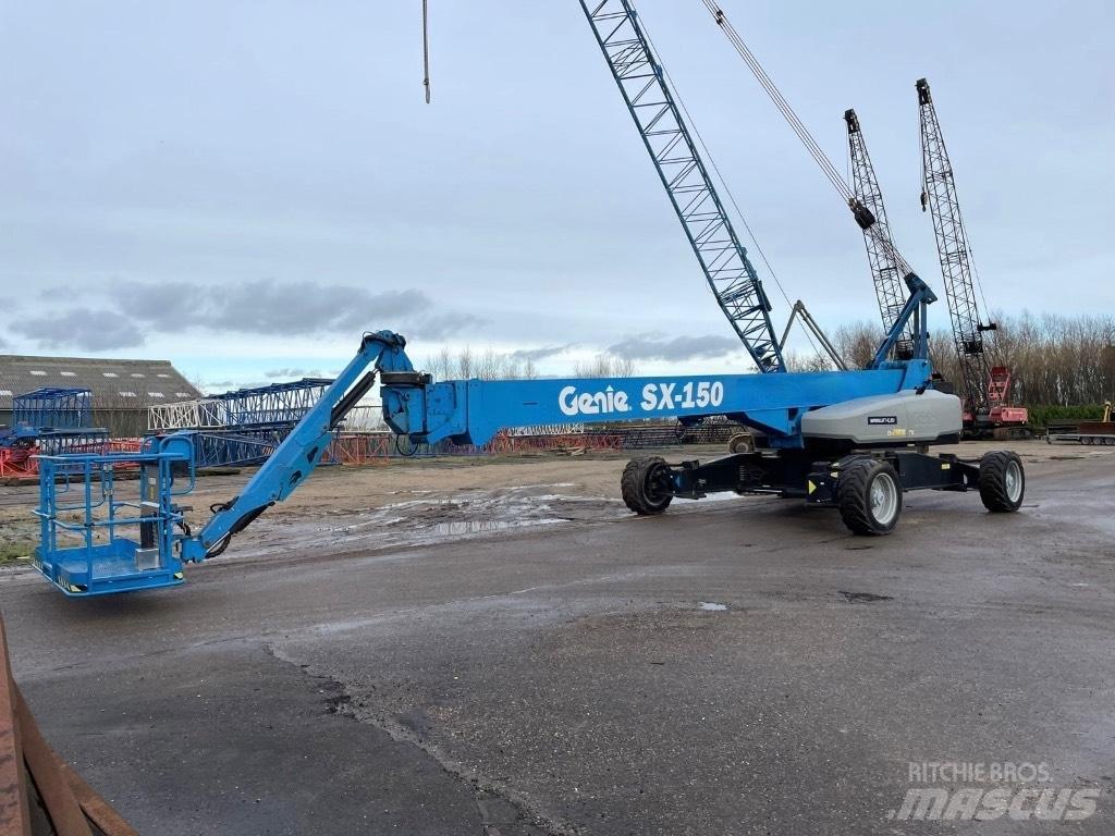Genie SX 150 Telescopic boom lifts