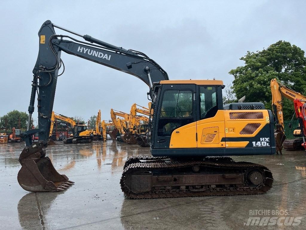 Hyundai HX140L Crawler excavators