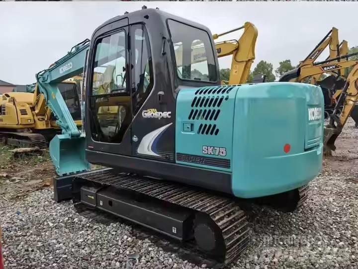 Kobelco SK75 Crawler excavators