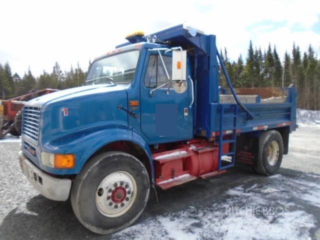 International 8100 Tipper trucks