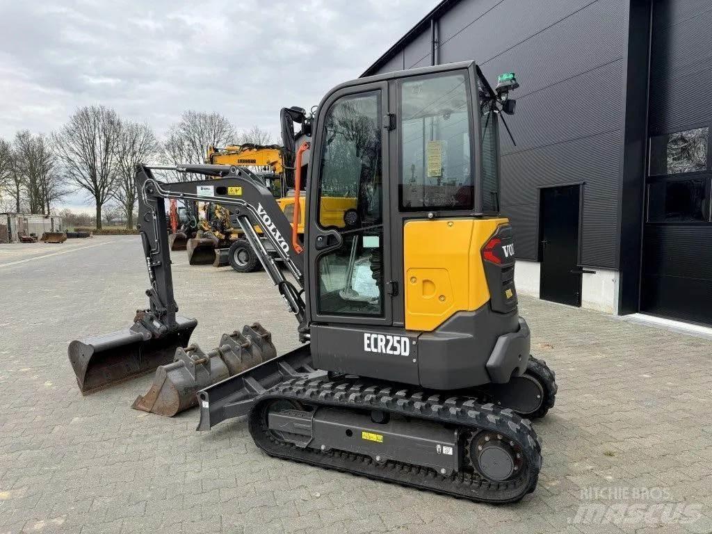 Volvo ECR25D Mini excavators < 7t (Mini diggers)