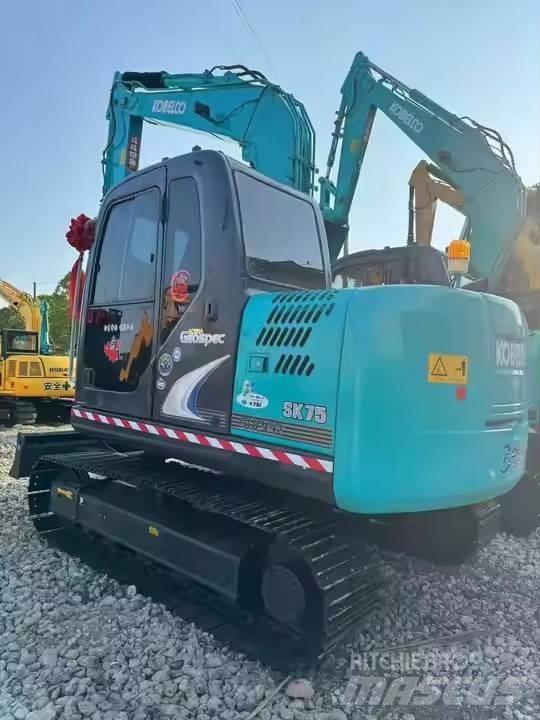 Kobelco SK 75 Crawler excavators