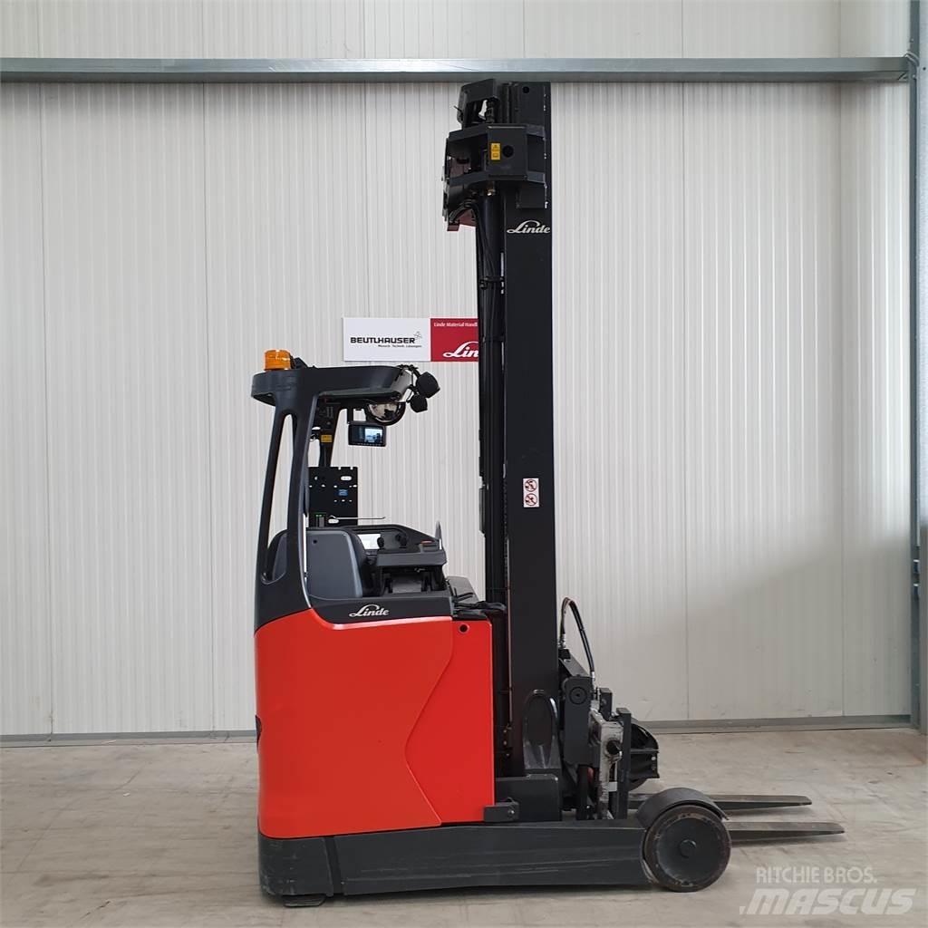 Linde R20 Reach truck