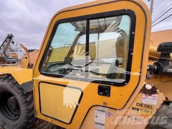 Pettibone 8044 Telescopic handlers