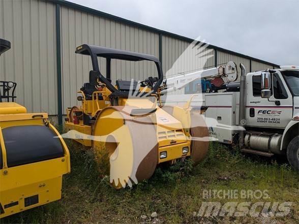 Sakai R2H-4 Single drum rollers