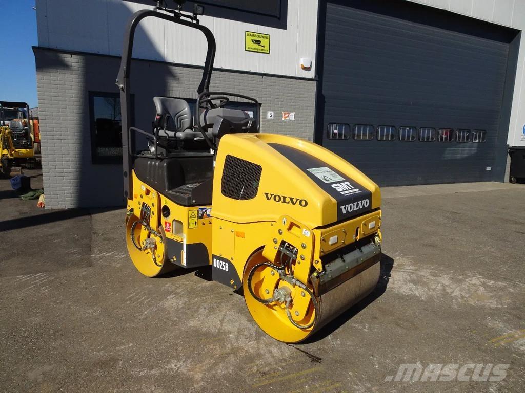 Volvo DD25P Twin drum rollers