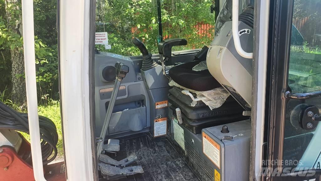 Takeuchi TB235 Mini excavators < 7t (Mini diggers)