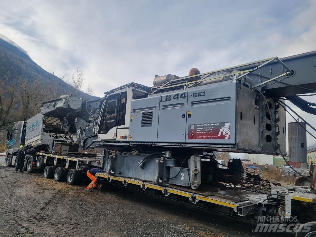 Liebherr LB 44 Heavy drills