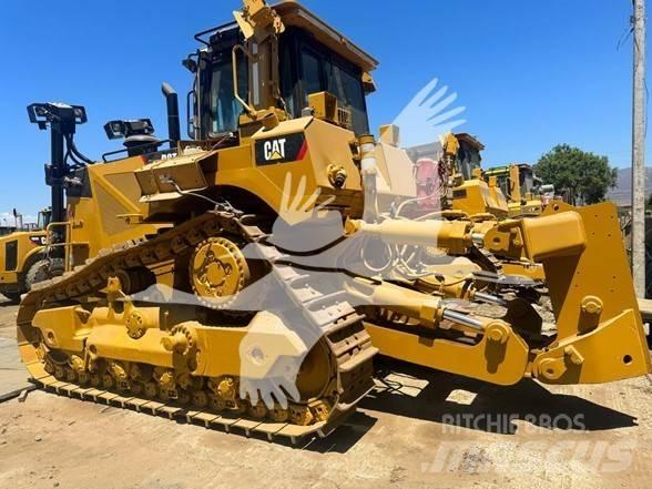 CAT D8T Crawler dozers