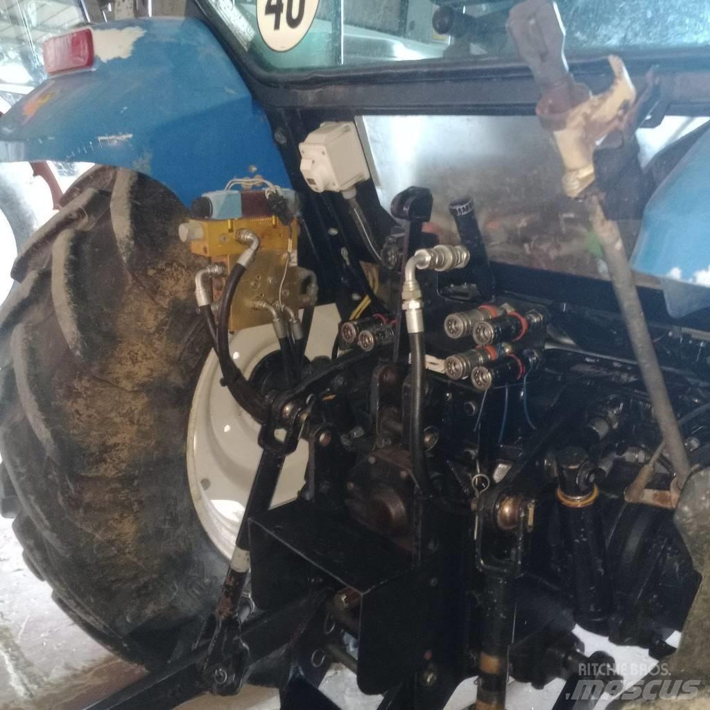 New Holland T 5050 Tractors