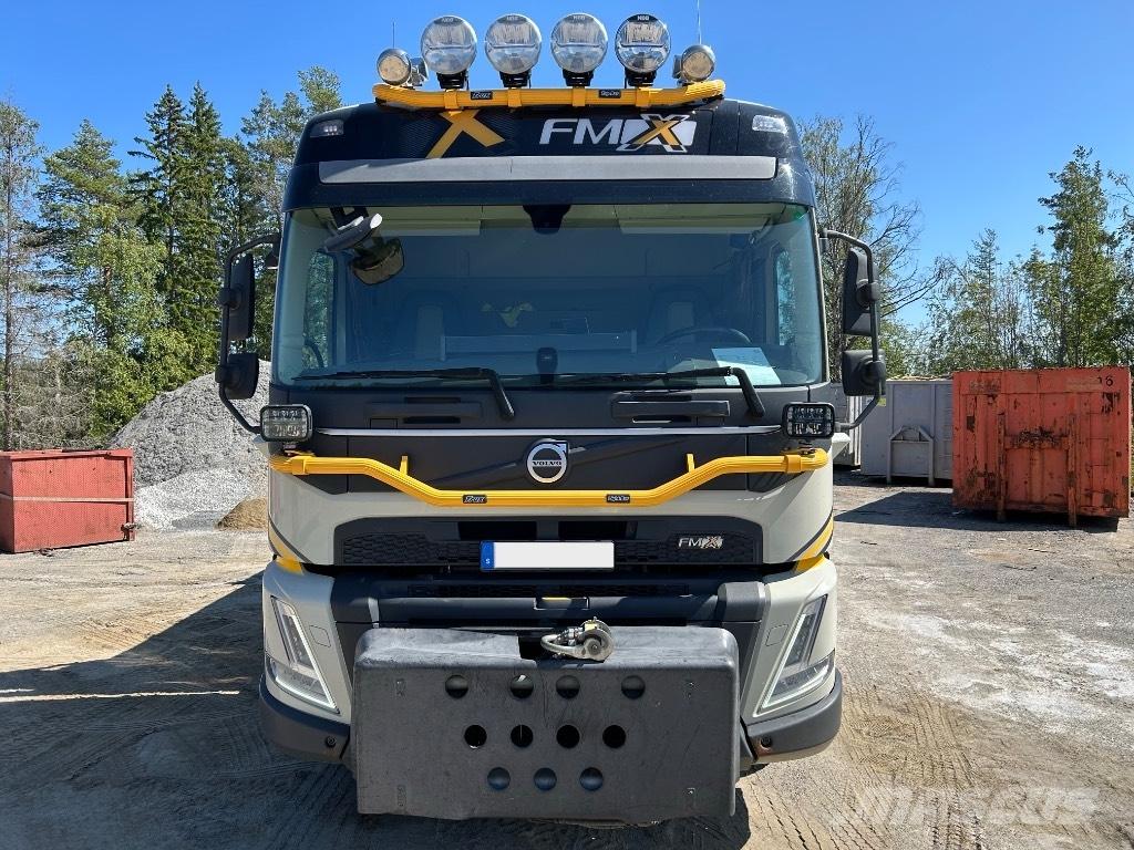 Volvo FMX 540 Tipper trucks