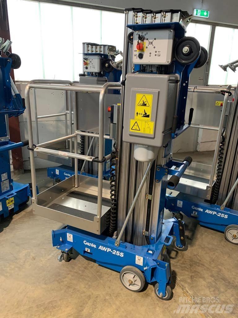 Genie AWP25S Articulated boom lifts