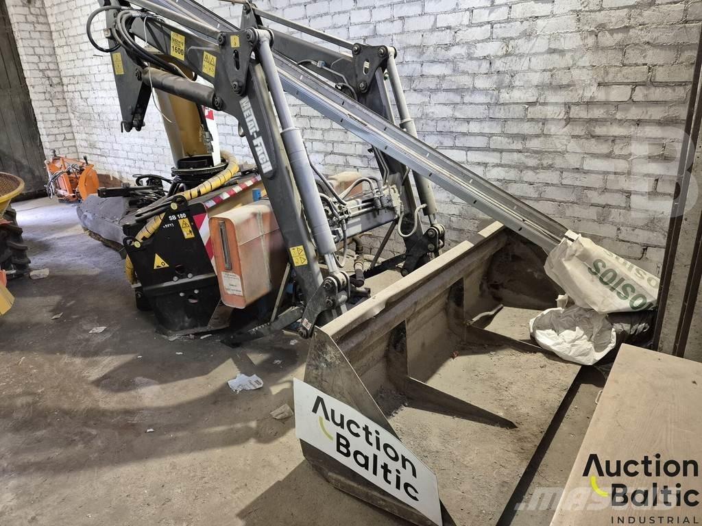 Metal-Fach K15 Front loaders and diggers