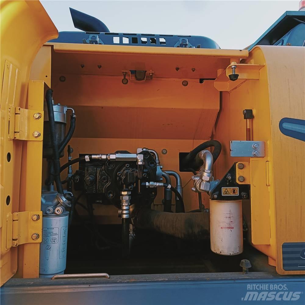 Kobelco SK200-8 Crawler excavators