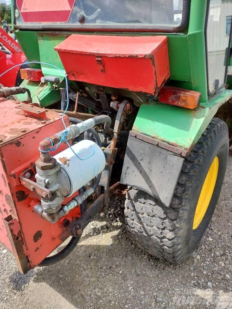 John Deere 955 Compact tractors
