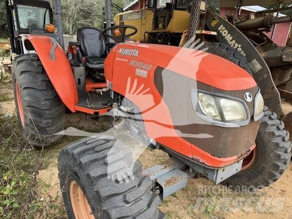 Kubota M5040 Tractors