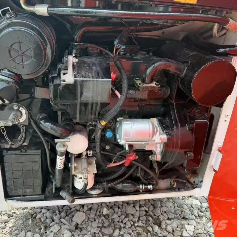 Bobcat s70 Skid steer loaders