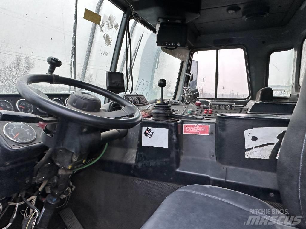 Autocar XPEDITOR Waste trucks