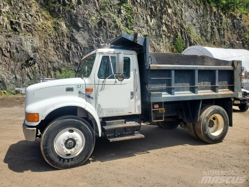 International 4990 Tipper trucks