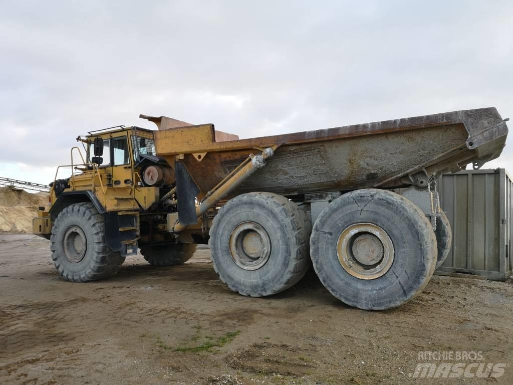 Volvo A 40 Articulated Haulers