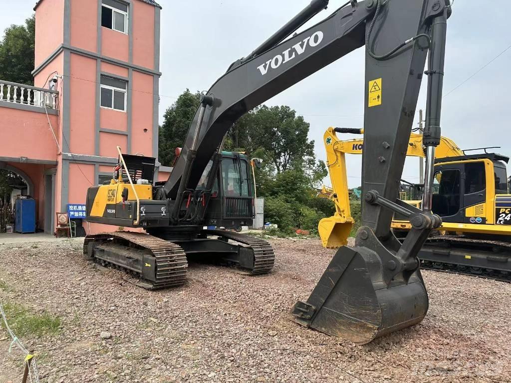 Volvo EC 240 Crawler excavators
