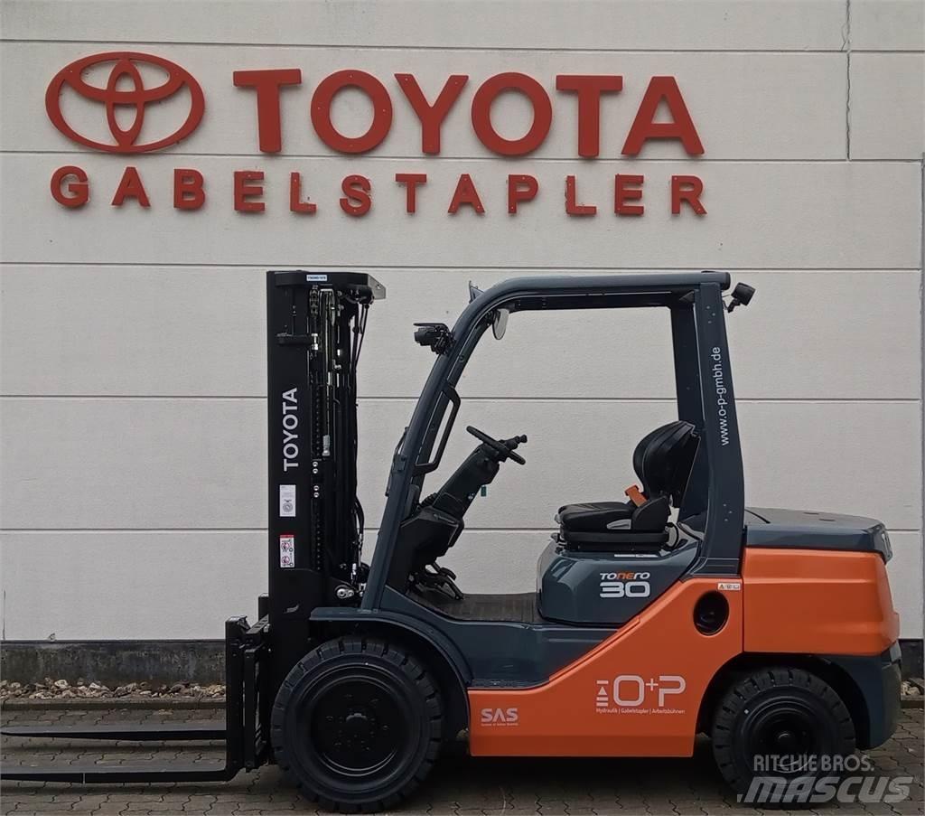 Toyota 52-8FDF30 Diesel trucks