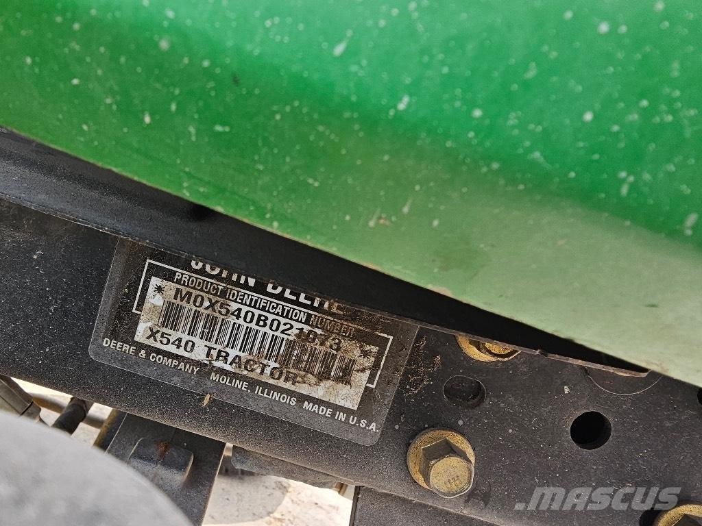 John Deere X 540 Compact tractors
