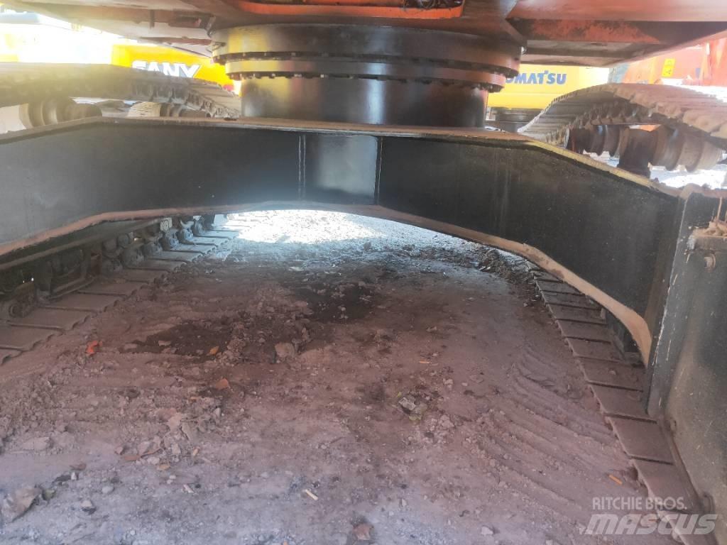 Doosan DH220LC-7 Crawler excavators