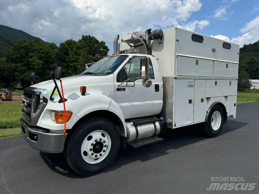 Ford F 650 Pick up/Dropside