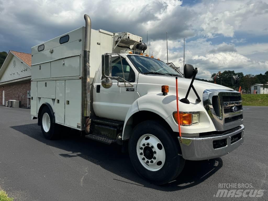 Ford F 650 Pick up/Dropside