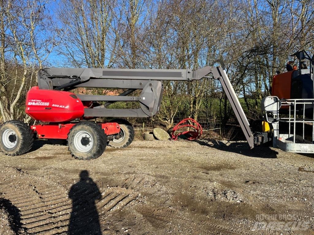 Manitou 200 ATJ Articulated boom lifts