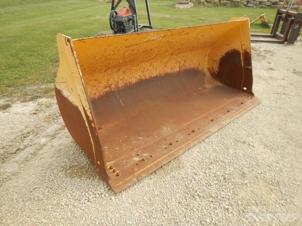 John Deere AT340424 Buckets